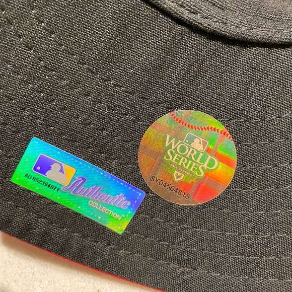 Texas Rangers MLB 2010 World Series Ball Cap - Picture 5 of 6